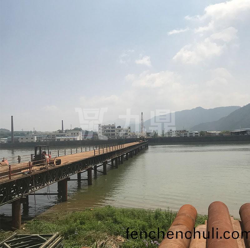鋼(gang)便橋(qiao)